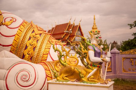 Téléchargez les photos : The Wat Khung Tha Lao near the City of Lopburi in the Province of Lopburi in Thailand,  Thailand, Lopburi, November, 2022 - en image libre de droit