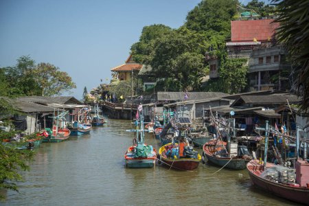 Téléchargez les photos : The Fishing Village of Khao Tao near the Town of Pranburi and the City of Hua Hin in the Province of Prachuap Khiri Khan in Thailand,  Thailand, Hua Hin, December, 2022 - en image libre de droit