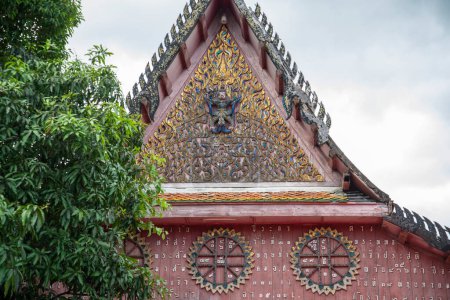 Téléchargez les photos : Le Wat Ko Lak dans la ville de Phrachuap Khiri Khan dans la province de Prachuap Khiri Khan en Thaïlande, Thaïlande, Prachuap Khiri Khan, décembre 2022 - en image libre de droit