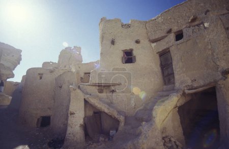 Photo for The old Village of Siwa in the Libyan or estern Desert of Egypt in North Africa.  Egypt, Siwa, March, 2000 - Royalty Free Image
