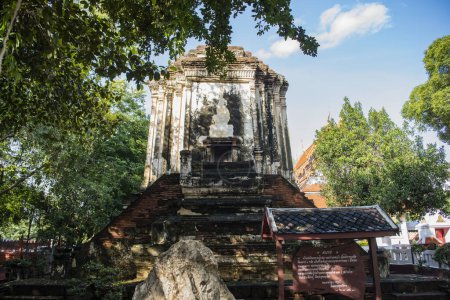the old stupa at new Temple of Wat Mahathat Worawihan in the city and Province of Ratchaburi in Thailand,  Thailand, Ratchaburi, November, 14, 2023