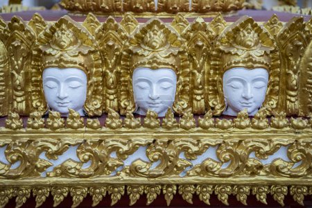 Foto de Tailandia, Ubon Ratchathani - 24 de noviembre de 2023: Detalles en Wat Phra That Nong Bua Temple in the city centre of Udon Ratchathani and Province Ubon Ratchathani in Thailand. - Imagen libre de derechos