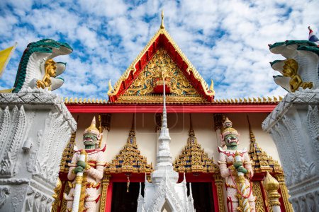 Wat Jaeng im Stadtzentrum von Udon Ratchathani und Provinz Ubon Ratchathani in Thailand, 25. November 2023.