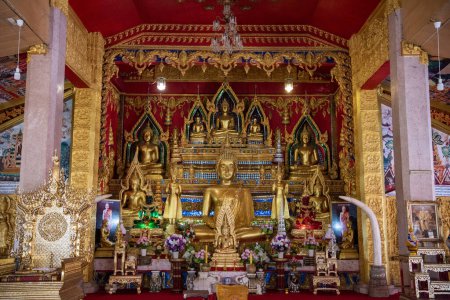 Photo for Thailand, Ubon Ratchathani - November 23, 2023: Inside the Wat Tai Phrachao Yai Ong Tue in the city Udon Ratchathani and Province Ubon Ratchathani in Thailand. - Royalty Free Image