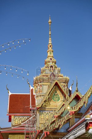 Wat Phai Lom en la ciudad y provincia de Nakhon Pathom en Tailandia. Tailandia, Nakhon Pathom, 13 de noviembre de 2023