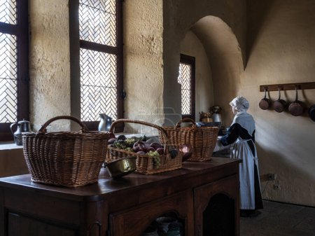 Foto de El interior de Hospices de Beaune. Museo e instalaciones. Borgoña, Francia - Imagen libre de derechos