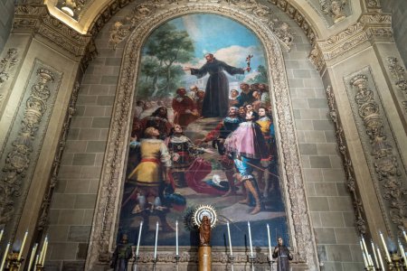 Téléchargez les photos : Intérieur de la basilique royale de Saint-François-le-Grand Église catholique romaine de San Francisco el Grande à Madrid, Espagne, le 9 décembre 2022 - en image libre de droit