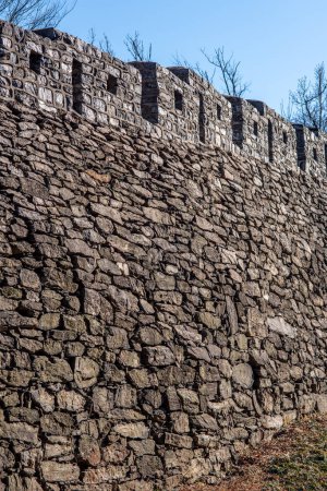 Foto de Ciudad de Seúl Muralla antigua fortaleza que protege la capital de Corea del Sur - Imagen libre de derechos