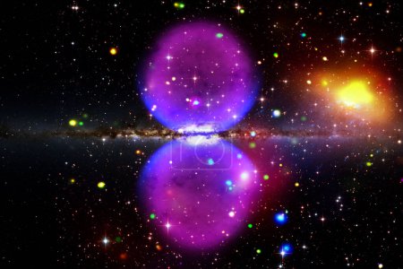 Foto de Galaxia y polvo de estrellas. Los elementos de esta imagen proporcionados por la NASA - Imagen libre de derechos