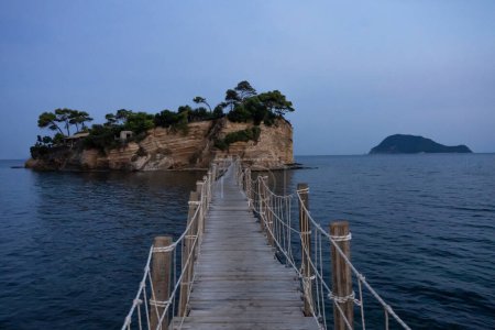 Cameo Wedding Island à Zakynthos, Grèce. Île grecque avec pont en bois. île de Cameo en Grèce.