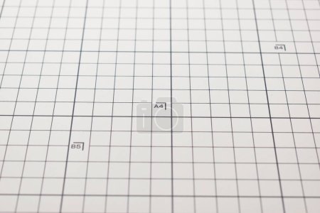 fondo de tablero de estera de corte gris con línea y escala patrón de guía de medición para el diseño de arte de objeto, equipo de herramientas de trabajo artesanal bricolaje