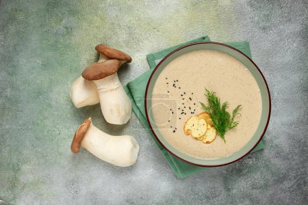 mushroom cream soup, with dill and bruschetta, mushroom eringi,