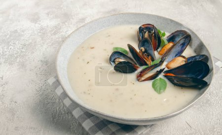 chowder cream soup with mussels, American cuisine, homemade, no people,