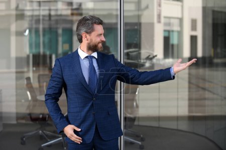 Photo for Portrait of successful office worker wearing classic outfit suit. Happy and excited winner gesture with raised arms, success business man - Royalty Free Image