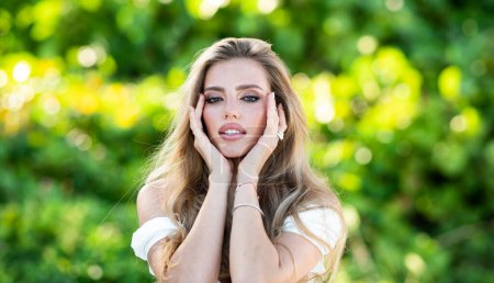 Photo for Summer model. Close up portrait of beautiful woman. Beautiful young girl in summer park outdoor. Pretty girl model on summer background - Royalty Free Image