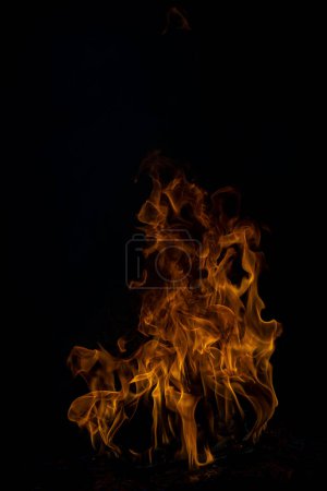 Téléchargez les photos : Flamme de feu mouvement motif texture abstraite. Feu brûlant, fond de superposition de flamme - en image libre de droit