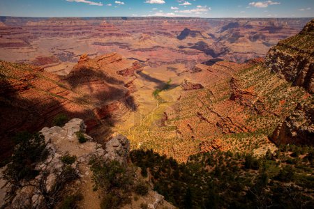 Foto de Scenic view of Grand Canyon. Overlook panoramic view National Park in Arizona - Imagen libre de derechos