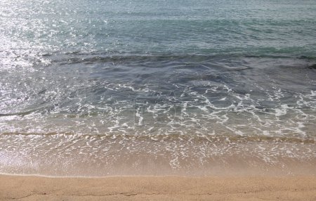 Foto de Playa tropical con arena marina en vacaciones de verano - Imagen libre de derechos