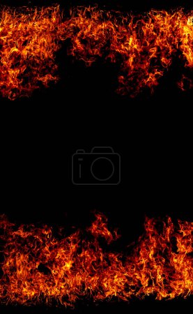 Foto de Marco de llama de fuego. Quemar luces sobre un fondo negro. Fronteras y marcos de fuego. Elemento de fuego abstracto. Frontera del elemento fuego - Imagen libre de derechos