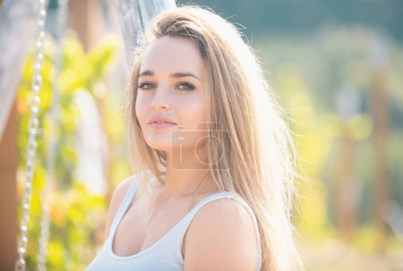 Photo for Portrait of a young woman, close up face of beautiful woman outdoor. Cheerful female model. Lifestyle, walk outdoors, enjoying life - Royalty Free Image