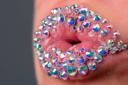 Photo for Rich and sexy. Girl kissing, lips kiss. Jewelry diamond - Royalty Free Image