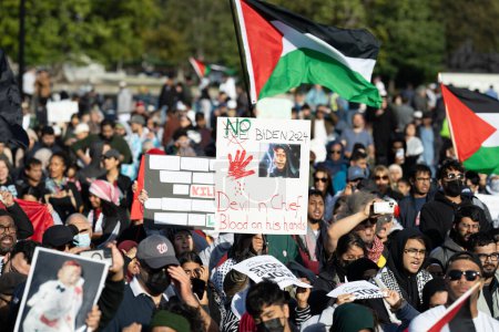 Photo for Washington DC, USA - October 21, 2023: Pro-Palestine, anti-Israel protesters. Israel and Palestine in the Gaza Strip. War between Israel and Palestine. Gaza Palestine war. Hamas tsahal war. Palestines - Royalty Free Image