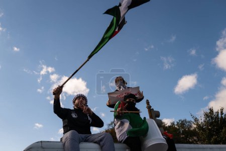 Photo for Washington DC, USA - October 21, 2023: Pro-Palestine, anti-Israel protesters. Israel and Hamas in the Gaza Strip. War between Israel and Palestine. Gaza war. Hamas, tsahal and hasbullah war - Royalty Free Image