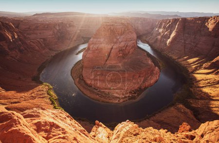 Foto de Puesta de sol en Colorado Canyon. Vista panorámica de los desiertos de Arizona - Imagen libre de derechos
