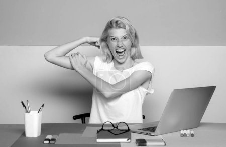 Photo for Amazed crazy teacher shows muscles, woman power. Woman teaching in classroom at school or university. Happy woman student teach and learn. Education and schooling concept - Royalty Free Image