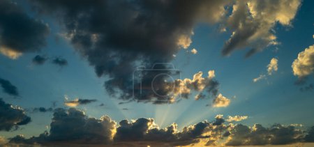 Photo for Sunrise Clouds background. Dramatic Clouds Sunset Background. Sky with clouds in Sunrise. Sunrise with clouds in various shapes background. Calm Cloud - Royalty Free Image