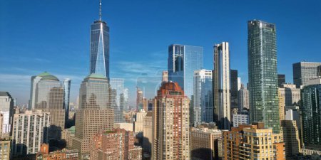 Téléchargez les photos : New York City skyline. Manhattan Skyscrapers à New York, vue panoramique aérienne depuis Hudson Piver - en image libre de droit