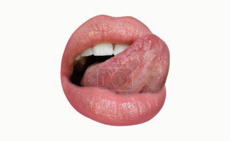 Foto de Lengua y labios femeninos sexy. Sexy sensual mujer boca abierta. Cierra la macro lengua. Formas sensuales de labios de mujer - Imagen libre de derechos
