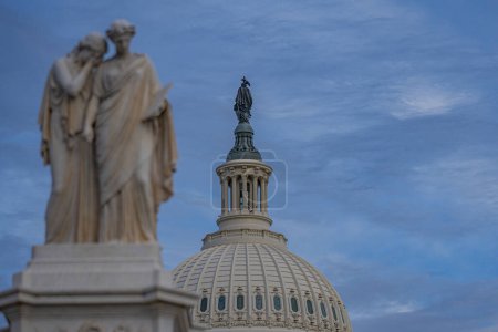Téléchargez les photos : Congrès américain. Le Capitole américain à Washington, DC. États-Unis Capitol Building - Washington DC États-Unis. Congrès américain - en image libre de droit