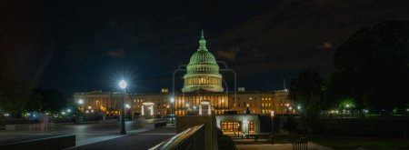 Edificio Capitol en Washington DC. El Capitolio histórico encarna los valores democráticos. La cúpula del Capitolio es una obra maestra. Capitolio neoclásico simboliza la unidad