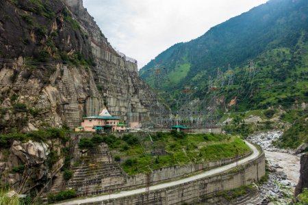 Téléchargez les photos : 30 août 2023, Himachal Pradesh, Inde. Centrale hydroélectrique de Karcham Wangtoo : Une centrale au fil de l'eau sur la rivière Sutlej dans l'Himachal Pradesh, en Inde - en image libre de droit