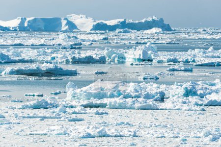 Téléchargez les photos : Icebergs à Ilulissat Fjord sur la côte ouest du Groenland. - en image libre de droit