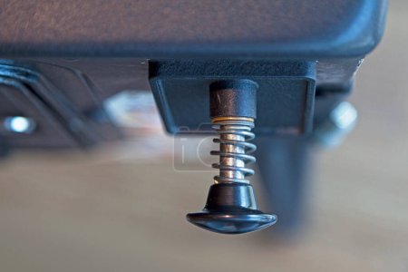 Téléchargez les photos : Close-up on a pull lever of a vintage pinball machine. - en image libre de droit