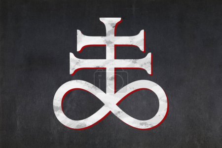 Tafel mit einem Leviathan-Kreuz (auch als Merkur-Symbol in der Alchemie verwendet) in der Mitte gezeichnet.
