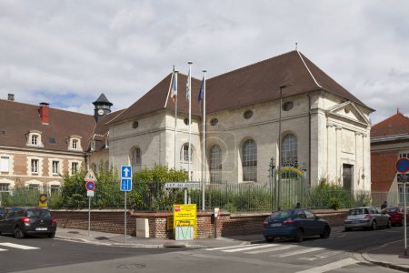Foto de Beauvais, Francia - 24 de agosto de 2020: Vocational High School Les Jacobins (en francés: Lycee Professionnel Les Jacobins) - Imagen libre de derechos