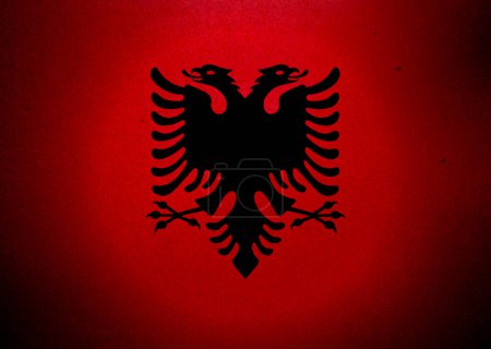 Albanische Flagge auf Papierbogen gedruckt.
