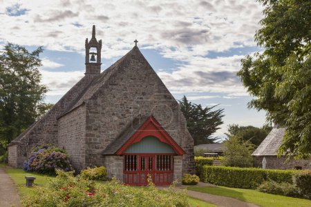 The Saint-Antoine chapel, located in the town of Plouezoc'h in Finistere, has been listed as a Historic Monument since 1933