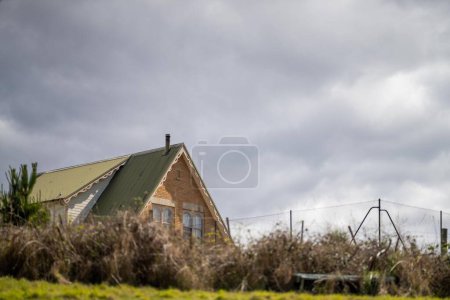 farm house on a farm in australia. homestead on a ranch 