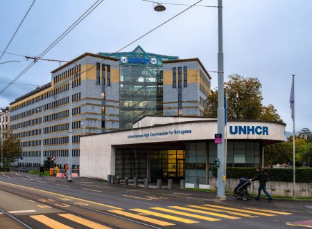 Téléchargez les photos : Genève, Suisse - 3 novembre 2023 : Haut Commissariat des Nations Unies pour les réfugiés - siège de l'organisation - en image libre de droit