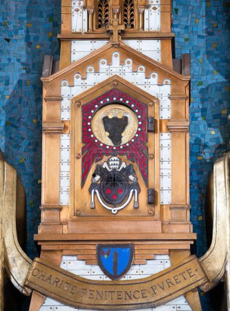 Photo for Ars sur Formans, France - October 13, 2023: Relic of the incorrupt heart of Saint Jean Vianney, priest of Ars. - Royalty Free Image
