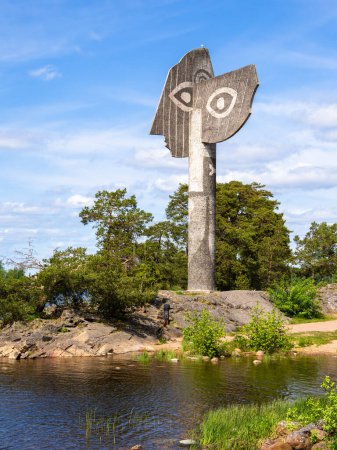 Téléchargez les photos : Kristinehamn, Suède - 26 mai 2023 : La plus grande sculpture Picasso au monde, située à Kristinehamn - en image libre de droit