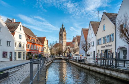 Téléchargez les photos : Memmingen, Allemagne - 14 mars 2024 : Memmingen est une ville de la région administrative bavaroise de Souabe. - en image libre de droit