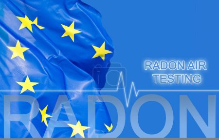 Foto de Pruebas de aire de radón - concepto contra bandera europea con tabla de verificación sobre pruebas de nivel de radón - Imagen libre de derechos