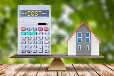 Concepto de bienes raíces con calculadora - Concepto de costes de la industria de la construcción