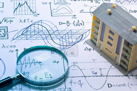 Réduction du bruit dans l'industrie du bâtiment et de la construction - concept avec formules et construction résidentielle en copropriété