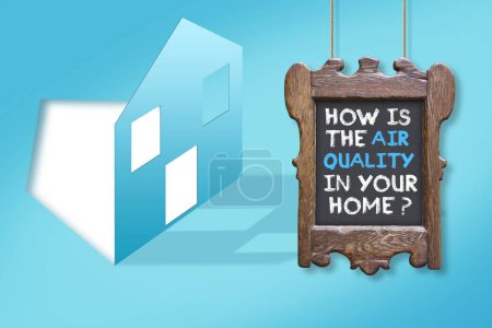 Téléchargez les photos : Quelle est la qualité de l'air dans votre maison ? - concept avec une maison icône - en image libre de droit